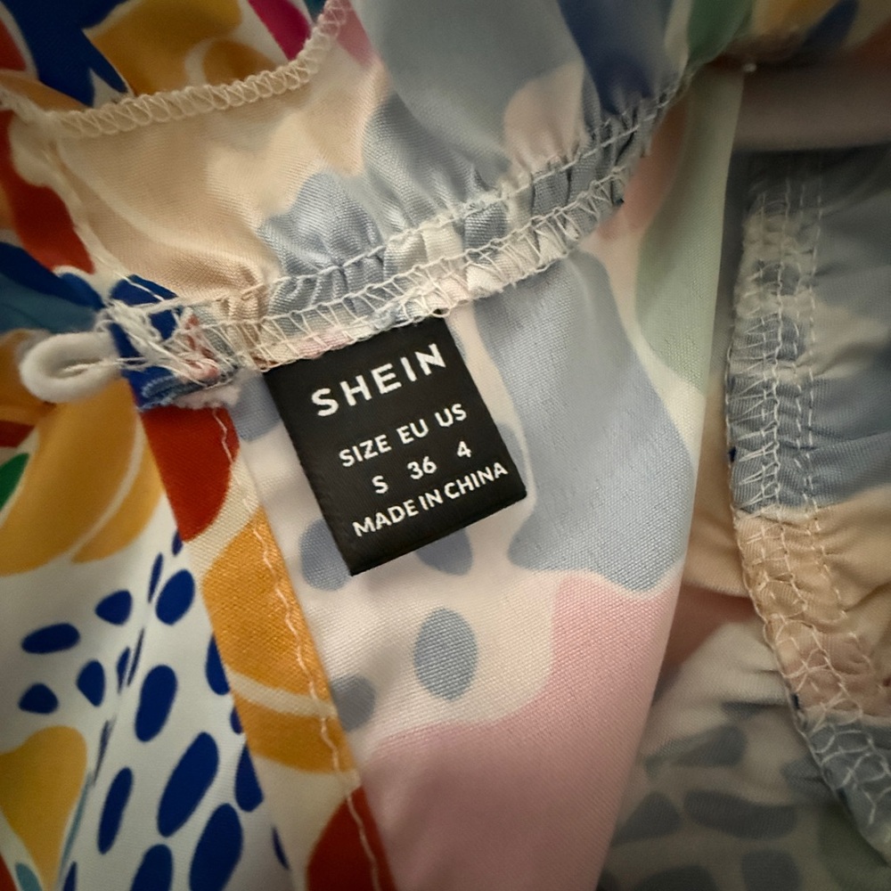 SHEIN Multicolor Abstract Ruffle Sleeve Blouse - Picture 3 of 3